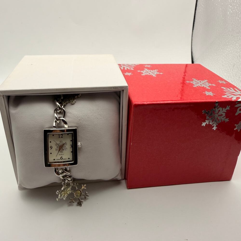 Elegant Snowflake Silver Tone Watch - New Battery & Box